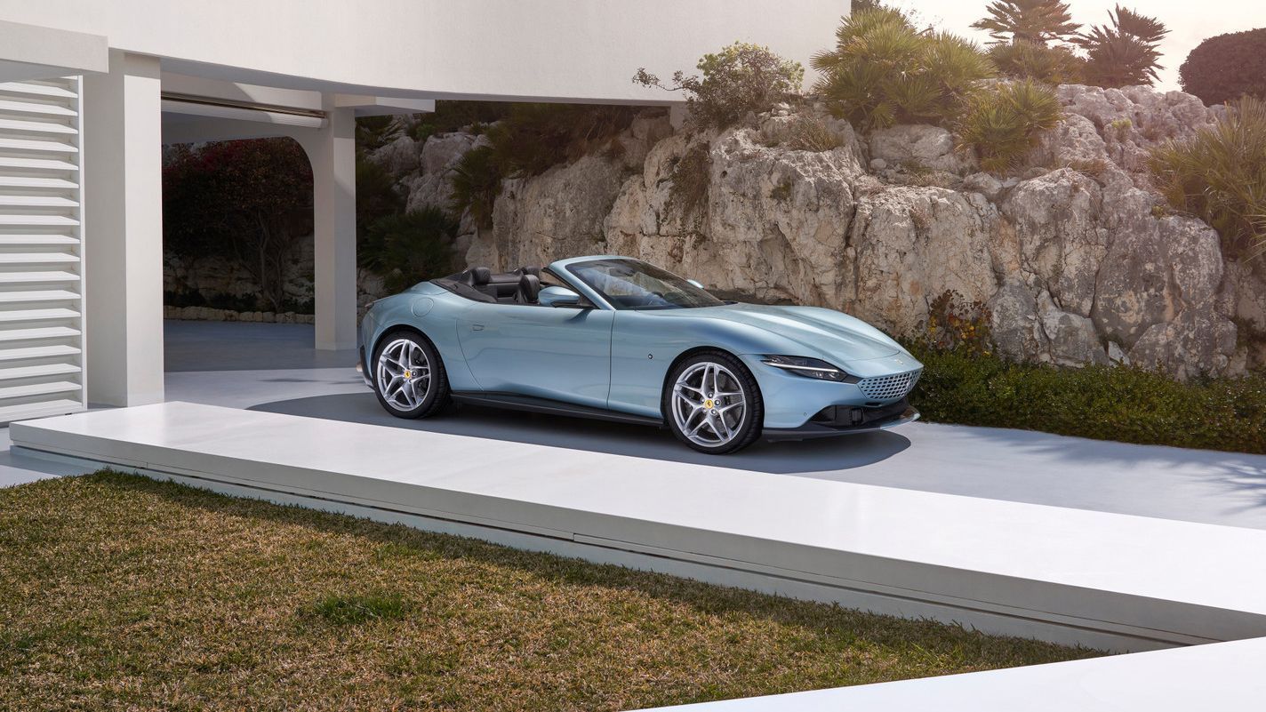 Ferrari South Bay - Ferrari Roma Spider
